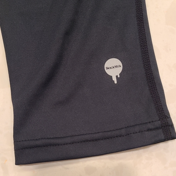 #5 Blackmilk yoga cropped leggings, Black, XS - Picture 7 of 8
